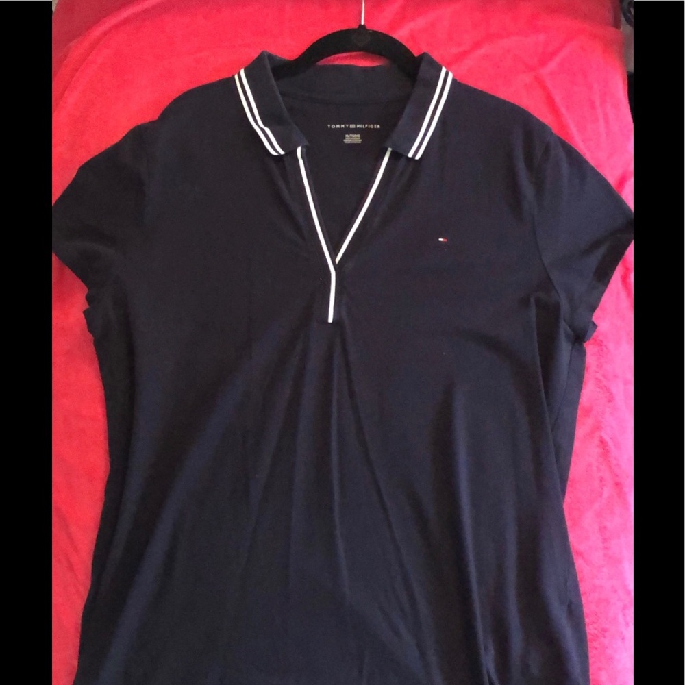 Navy Tommy Hilfiger polo shirt